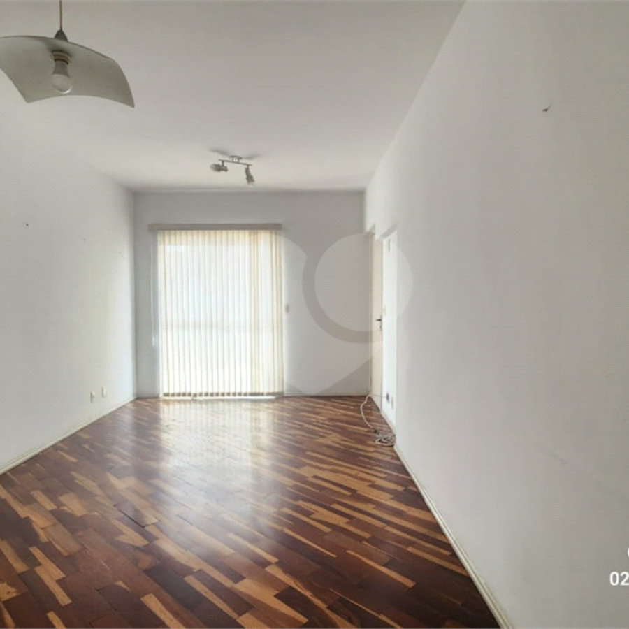 Apartamento à venda com 3 quartos, sendo 1 suíte, em Vila Gilda, Santo André, SP