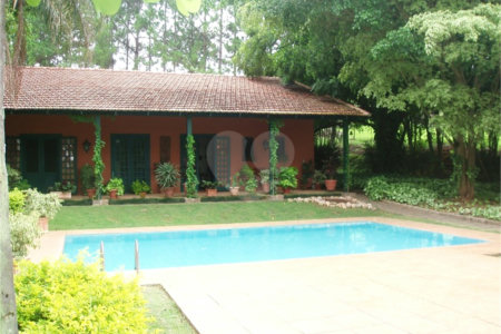 Fazenda à venda com 6 quartos, sendo 3 suítes, em Caldeira, Indaiatuba, SP