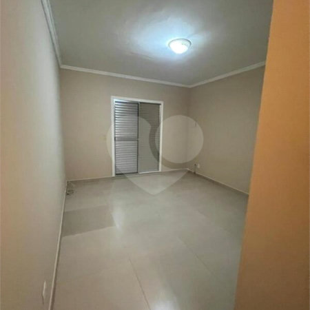 Sobrado à venda com 3 quartos, sendo 1 suíte, em Vila Piauí, São Paulo, SP