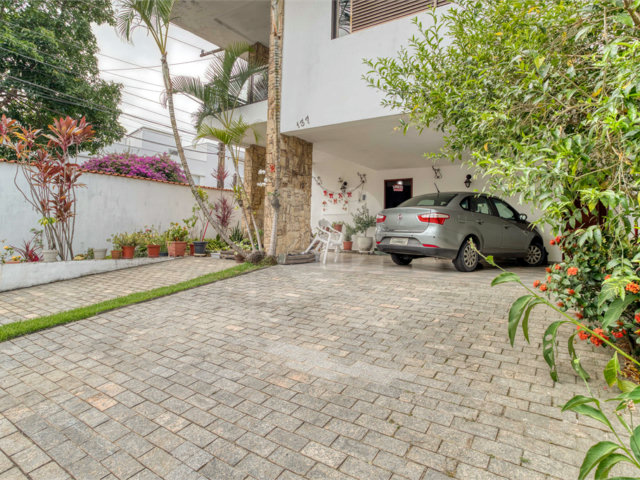 Casa de Vila à venda com 4 quartos, sendo 2 suítes,  em Granja Julieta, São Paulo, SP