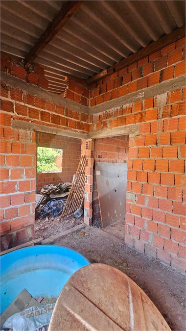 Casa à venda com 3 quartos, sendo 1 suíte, em Vila Áurea, Ponta Porã, MS