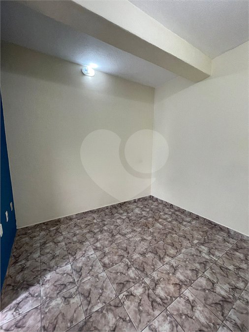 Casa Térrea para alugar com 1 quarto no Centro, Mogi das Cruzes, SP