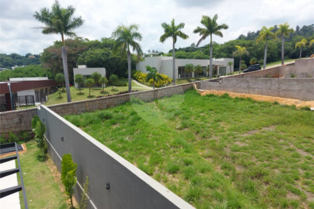 Terreno à venda no condomínio Residencial Arboretum, Vinhedo - SP