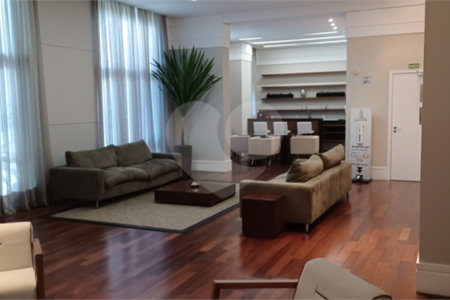 Apartamento à venda com 2 suítes em Parque do Morumbi, São Paulo, SP