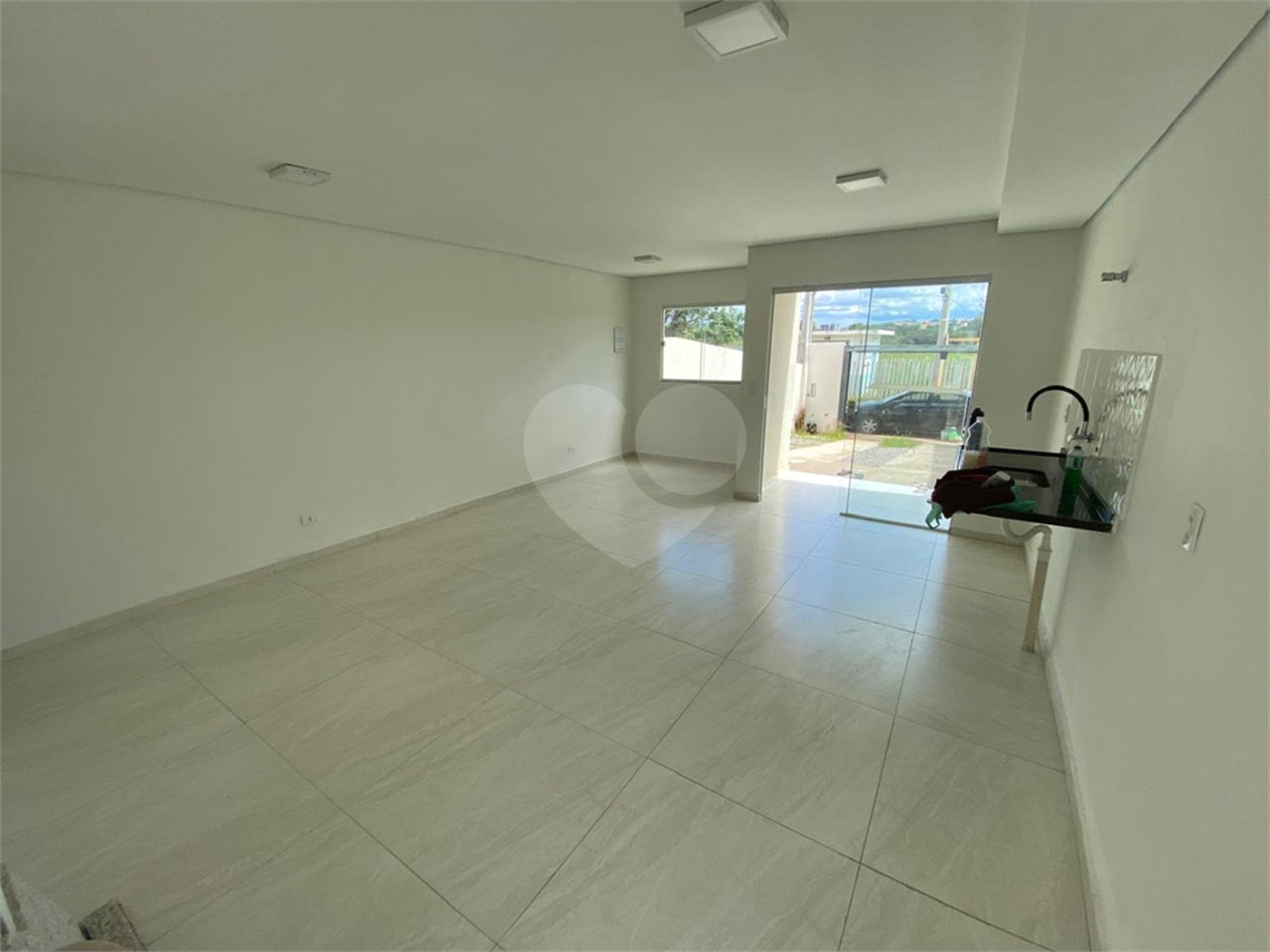 Casa Térrea à venda com 3 quartos, sendo 1 suíte, em Jardim São Felipe, Atibaia, SP
