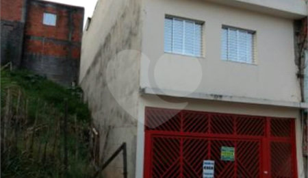 Sobrado à venda com 4 quartos em ANHANGUERA, São Paulo, SP