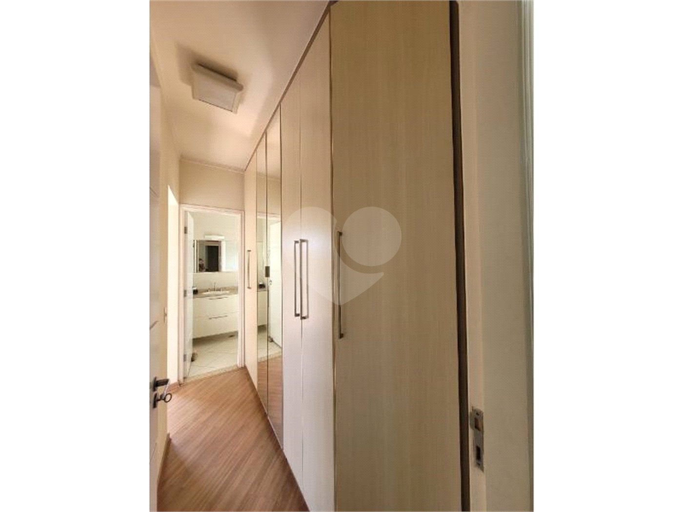 Casa à venda com 3 quartos, sendo 1 suíte,  no condomínio Maximus I, São Paulo - SP