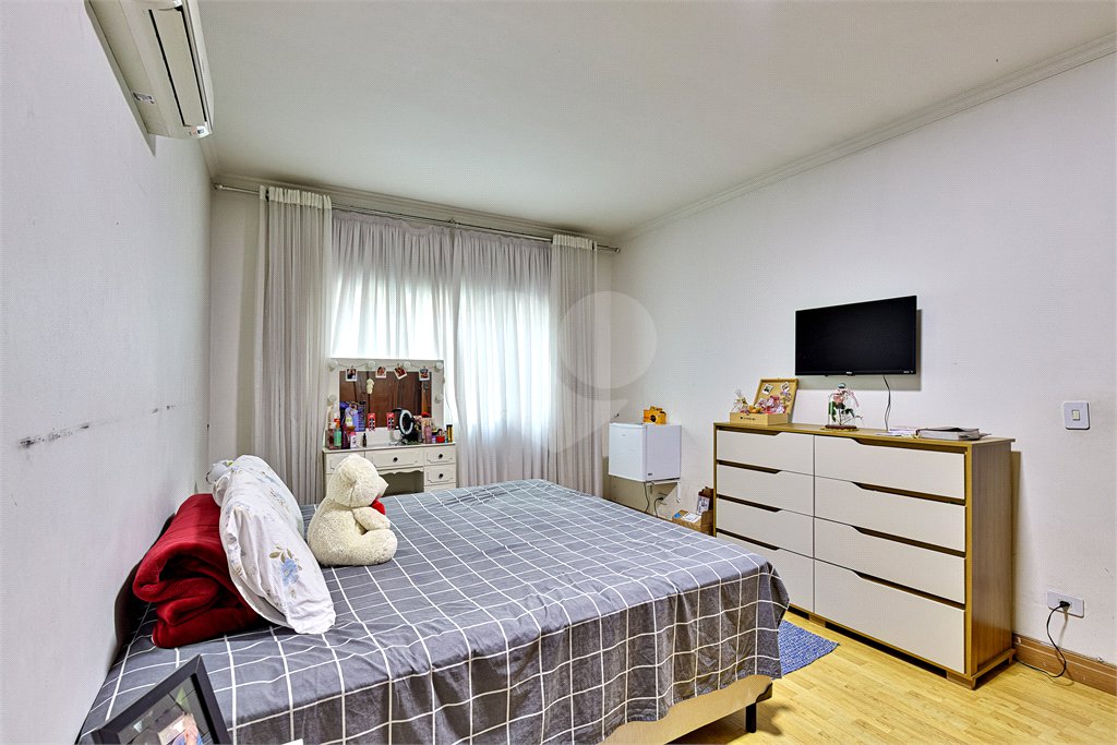 Casa para alugar com 3 quartos, sendo 2 suítes,  em Jardim Petrópolis, São Paulo, SP