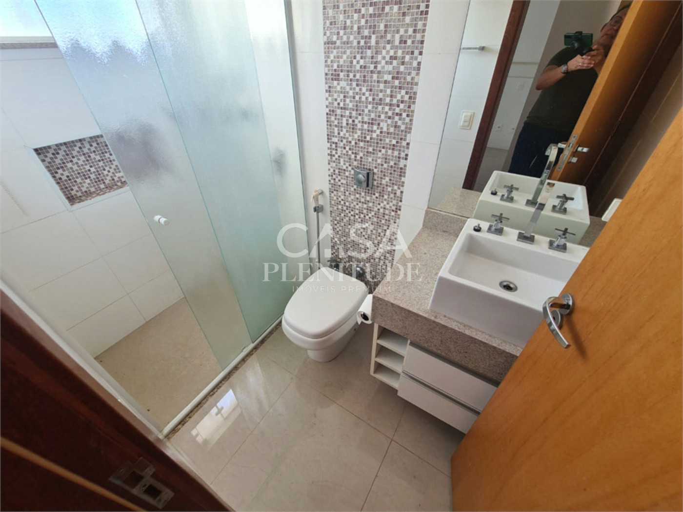 Casa em condomínio à venda com 3 suítes, em Iporanga, Sorocaba, SP
