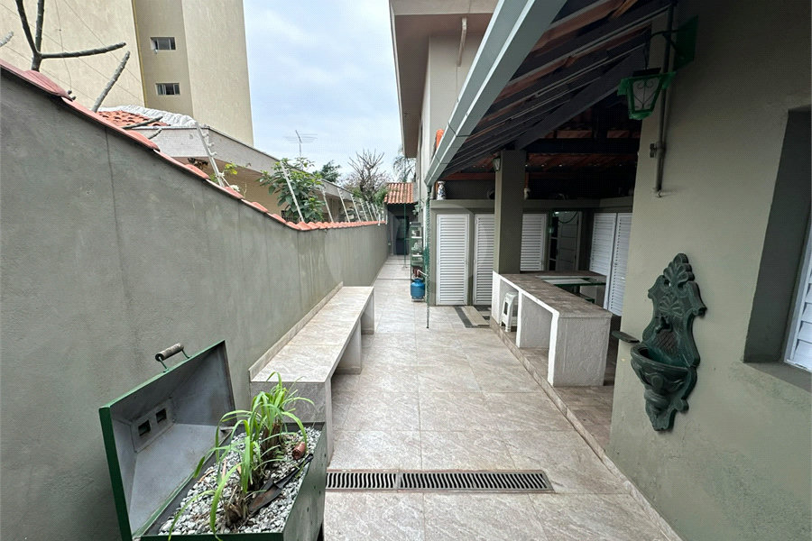 Sobrado à venda com 3 quartos em Santana, São Paulo, SP
