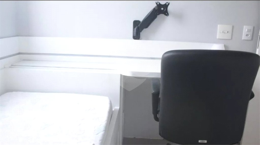 Apartamento à venda com 2 quartos em Parque Reboucas, São Paulo, SP