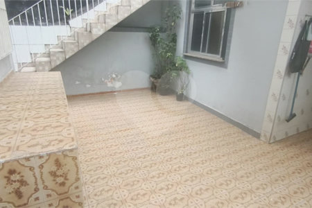 Casa à venda com 3 quartos, sendo 1 suíte,  em Jardim Vila Galvão, Guarulhos, SP