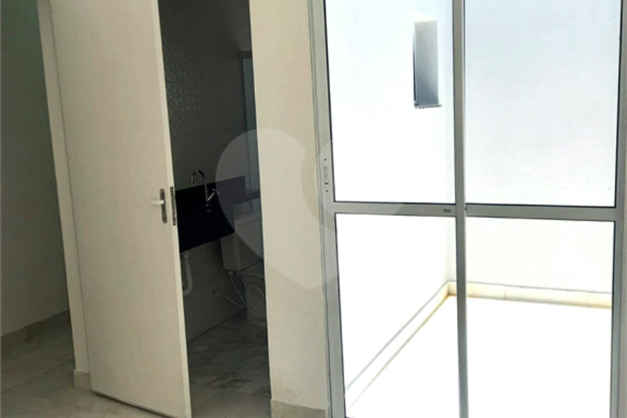 Sobrado à venda com 3 suítes em Jaçanã, São Paulo, SP