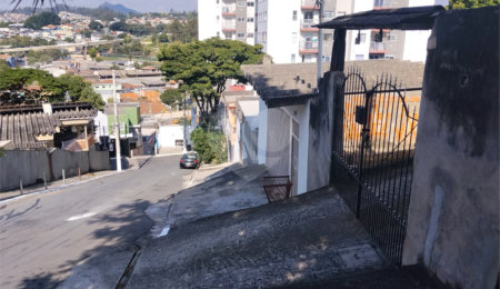 Terreno à venda com 1 quarto em Perus, São Paulo, SP