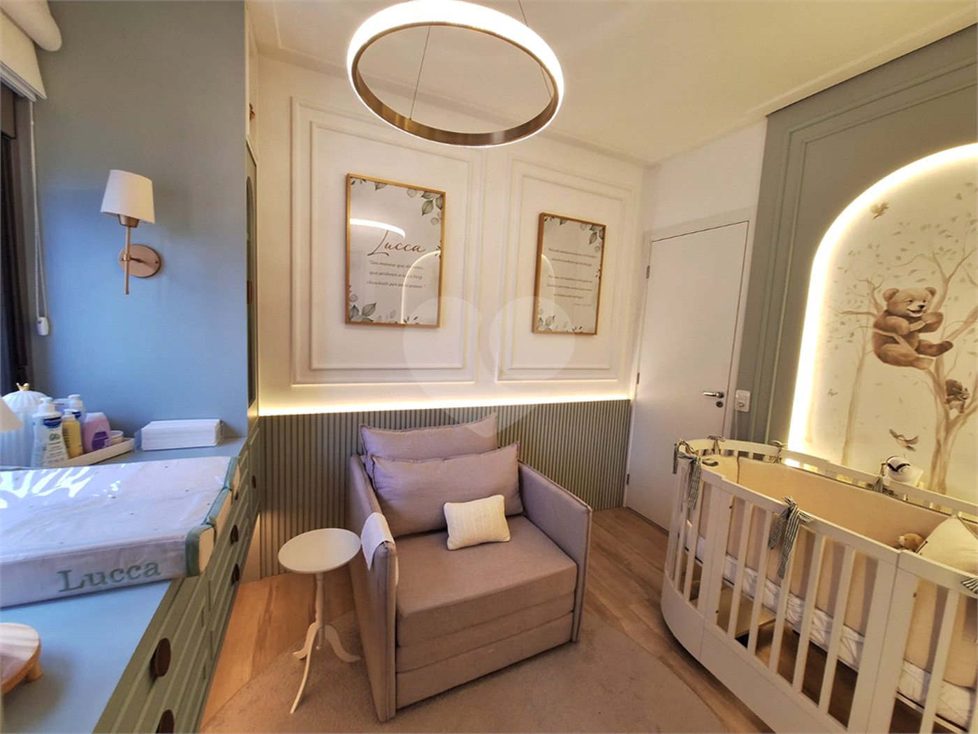 Apartamento à venda com 4 quartos, sendo 2 suítes,  em Chácara Flora, São Paulo, SP