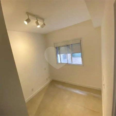 Apartamento à venda com 1 suíte em Santa Efigênia, São Paulo, SP