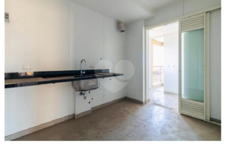 Apartamento à venda com 3 quartos, sendo 1 suíte, em Jardim da Saúde, São Paulo, SP