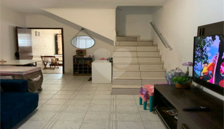 Sobrado à venda com 2 quartos em Tucuruvi, São Paulo, SP