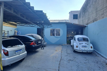 Casa à venda com 2 quartos, sendo 1 suíte,  em Jardim Primavera, Louveira, SP