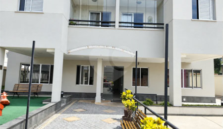 Apartamento à venda com 2 quartos, sendo 1 suíte,  em Vila Galvao, Guarulhos, SP