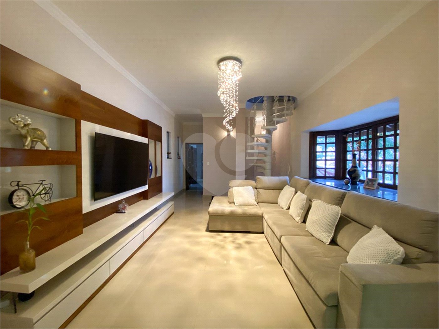 Casa à venda com 3 quartos, sendo 1 suíte, em Santana, São Paulo, SP