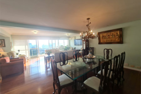 Apartamento à venda com 3 quartos, sendo 2 suítes, em Alto da Boa Vista, São Paulo, SP