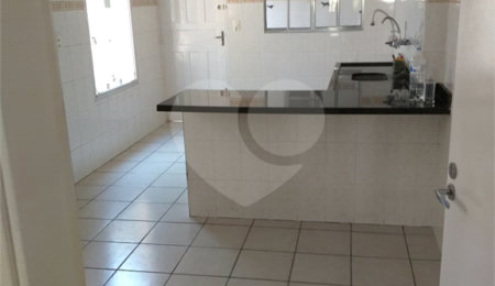Sobrado à venda com 3 quartos, sendo 1 suíte,  em Vila Mazzei, São Paulo, SP