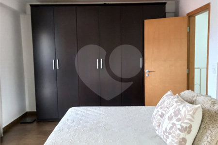 Sobrado à venda com 3 quartos, sendo 1 suíte,  em Vila Mazzei, São Paulo, SP