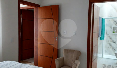 Casa à venda com 3 quartos, sendo 2 suítes, no condomínio Montreal Residence, Indaiatuba - SP