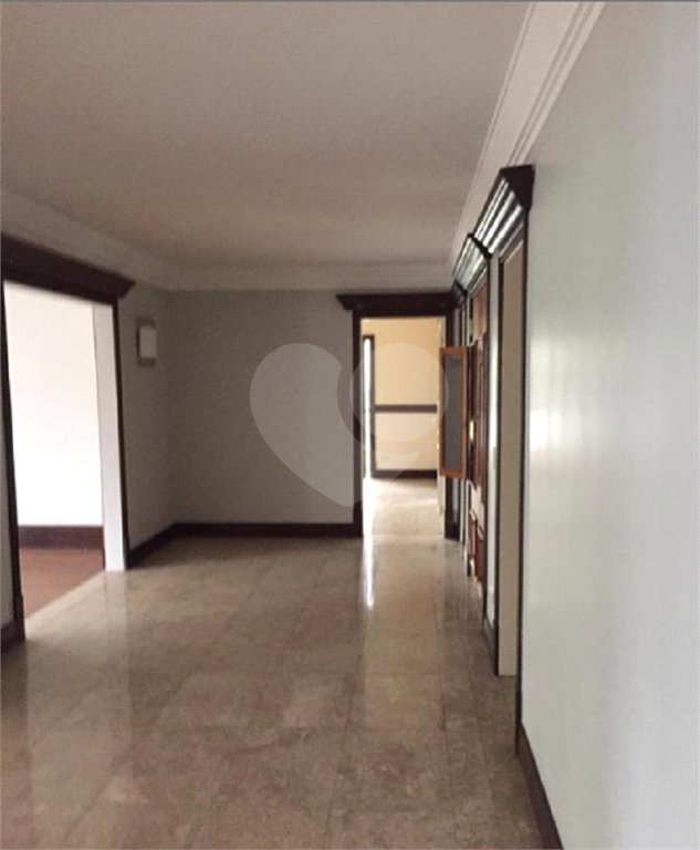 Apartamento à venda com 4 suítes em Vila Andrade, São Paulo, SP