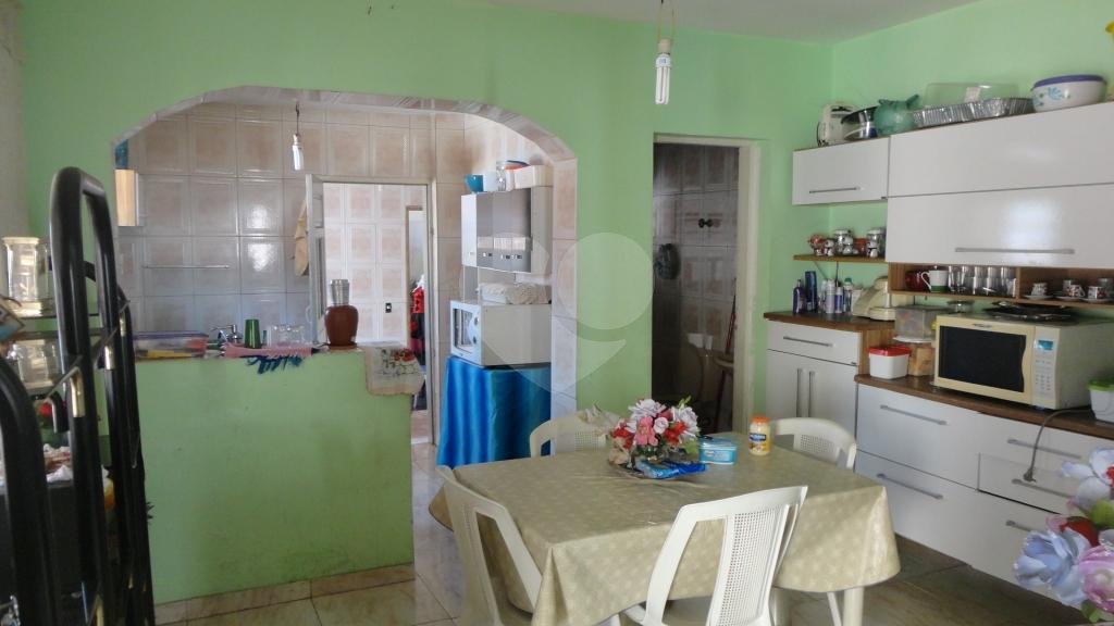 Sobrado à venda com 5 quartos, sendo 1 suíte, em Parque Ipê, São Paulo, SP