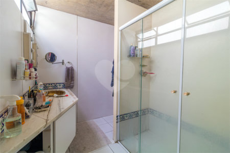 Casa de Vila à venda com 3 quartos, sendo 1 suíte, em Chácara Monte Alegre, São Paulo, SP