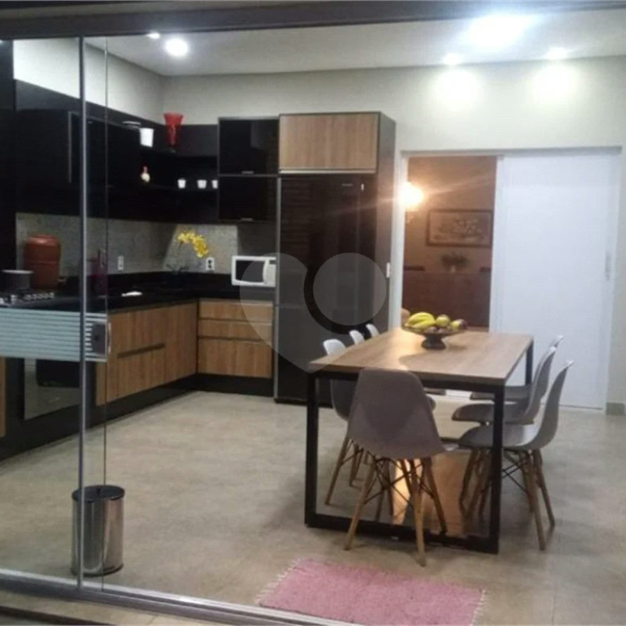 Casa à venda com 3 quartos, sendo 1 suíte, no condomínio Ibiaram 1, Itupeva - SP