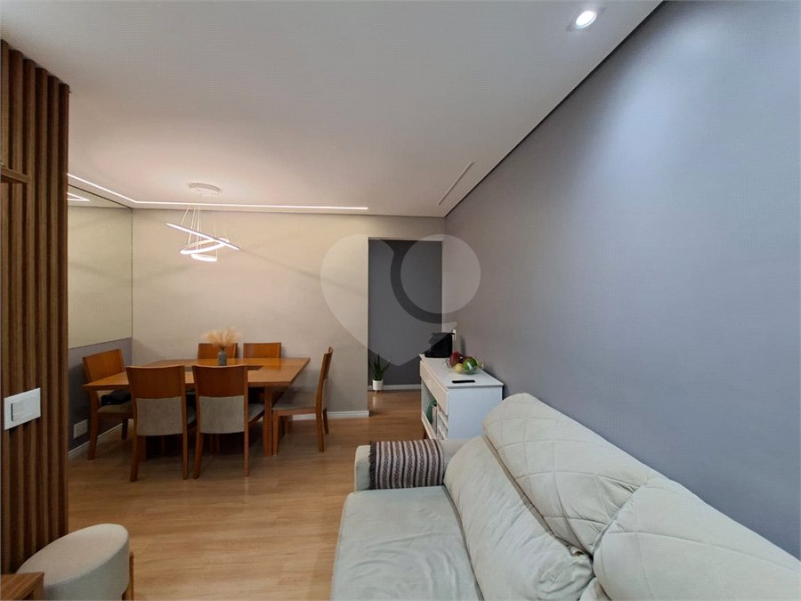 Apartamento à venda com 3 quartos, sendo 1 suíte,  em Jardim das Vertentes, São Paulo, SP