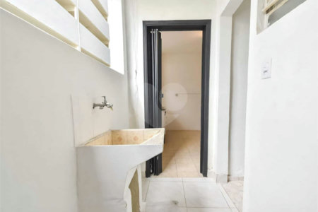 Apartamento à venda com 2 quartos, sendo 1 suíte, em Vila Mariana, São Paulo, SP