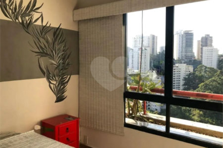 Cobertura à venda com 3 suítes em Vila Andrade, São Paulo, SP