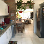 Casa à venda com 9 quartos, sendo 8 suítes, no condomínio Village Elisabete, Rio de Janeiro - RJ