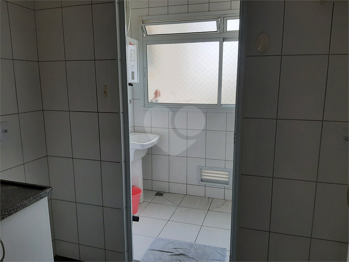 Apartamento à venda ou para alugar com 3 quartos, sendo 1 suíte,  em Vila Suzana, São Paulo, SP