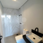 Casa à venda com 4 quartos, sendo 3 suítes,  no condomínio Residencial Golden Ville, Itapetininga - SP