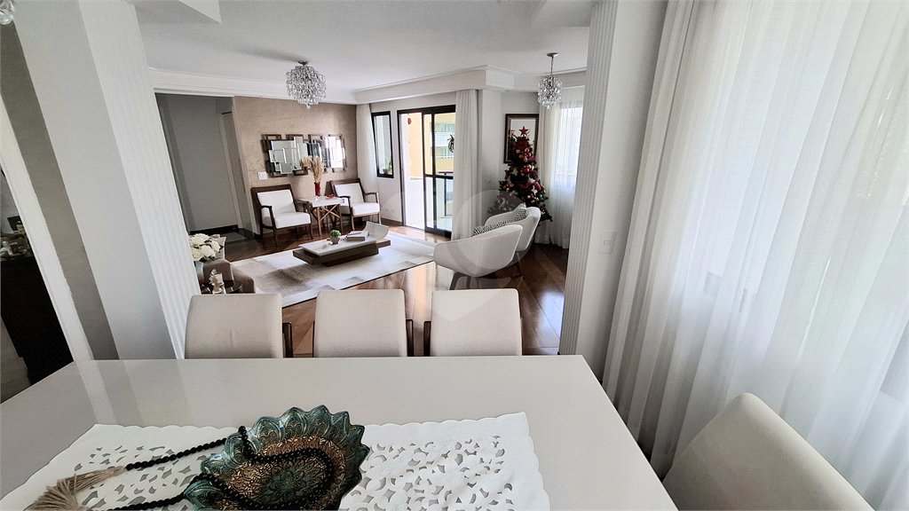 Apartamento à venda com 3 suítes em Santana, São Paulo, SP