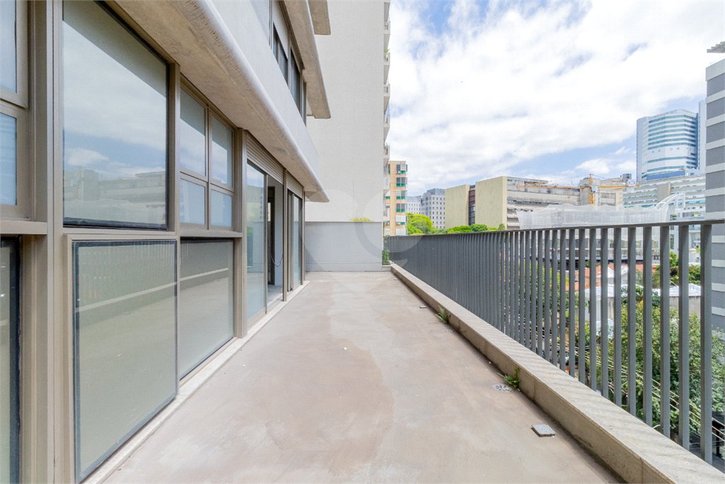 Apartamento à venda com 3 suítes em Jardim América, São Paulo, SP