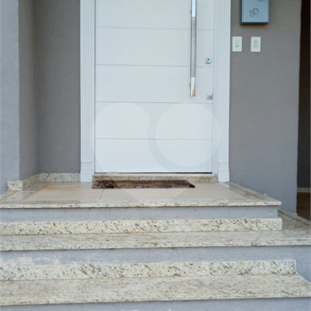 Casa à venda com 3 suítes no condomínio Picollo, Louveira - SP