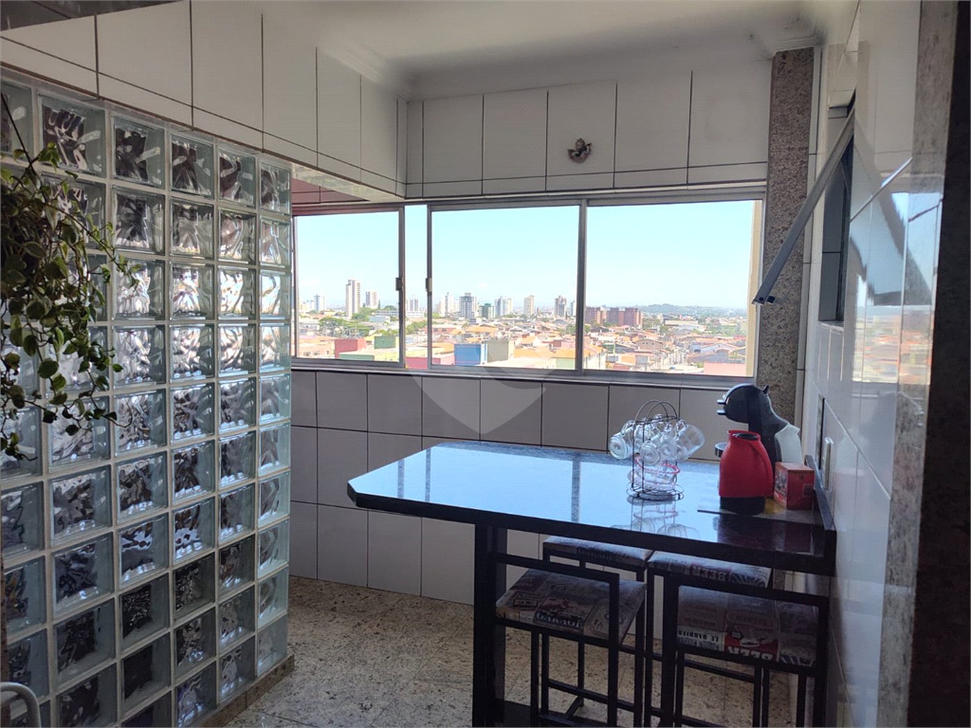 Apartamento à venda com 3 quartos, sendo 1 suíte, em Jardim Lincoln, Suzano, SP