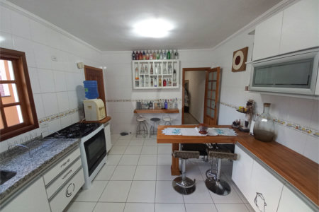 Sobrado à venda com 4 suítes em Paraíso do Morumbi, São Paulo, SP