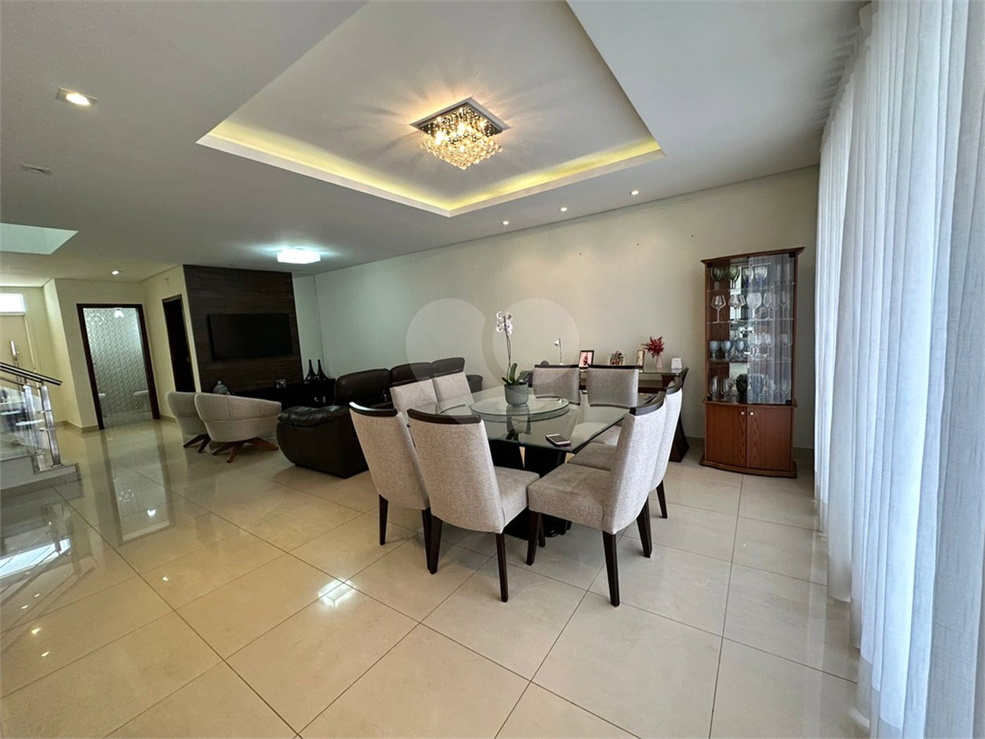 Casa à venda com 3 quartos, sendo 1 suíte, no condomínio Ibiti Royal Park, Sorocaba - SP