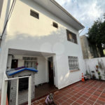 Sobrado à venda com 4 quartos, sendo 2 suítes,  em Vila Mariana, São Paulo, SP