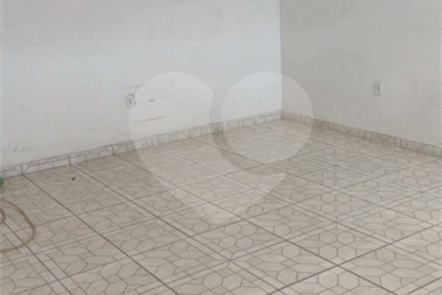 Casa à venda com 3 quartos, sendo 1 suíte, em Parque Edu Chaves, São Paulo, SP