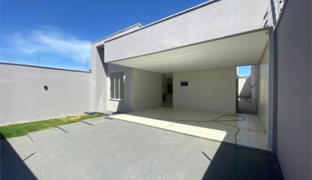 Casa à venda com 3 suítes em Açucena, Balsas, MA