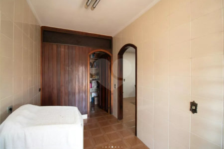 Casa à venda com 4 suítes em Vila Medeiros, São Paulo, SP