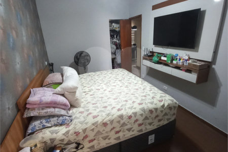 Sobrado à venda com 5 suítes em Conjunto Residencial Butantã, São Paulo, SP
